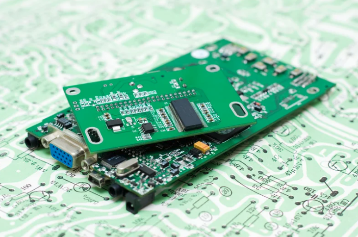 Understanding Double-Sided FR4 PCB and Its Importance in Solder Mask Selection